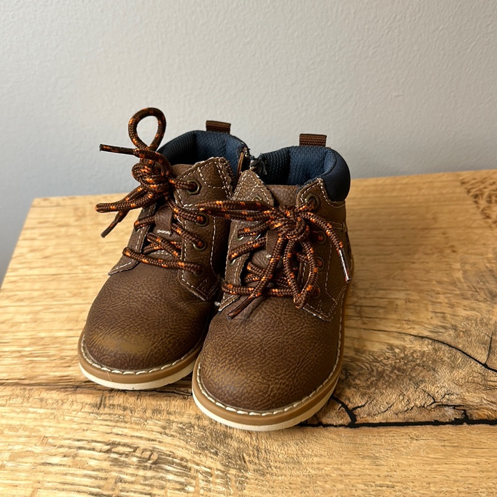 Jumping Beans. Toddler size 6 boots.